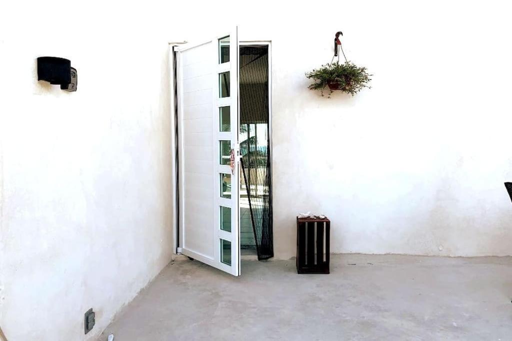 Oceanfront Casita Coral Apartment Chelem Bagian luar foto